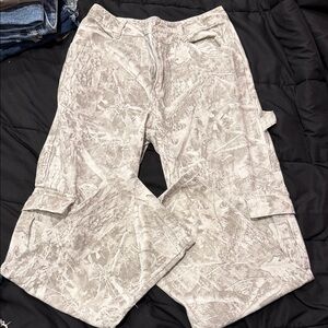 Windsor Men's Gray Camouflage Cargo Pants